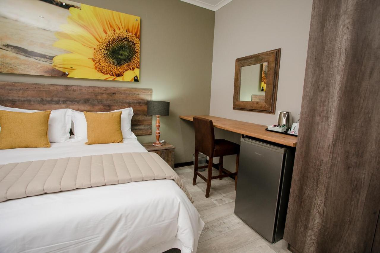 Vinique Guesthouse 넬스프리트 외부 사진