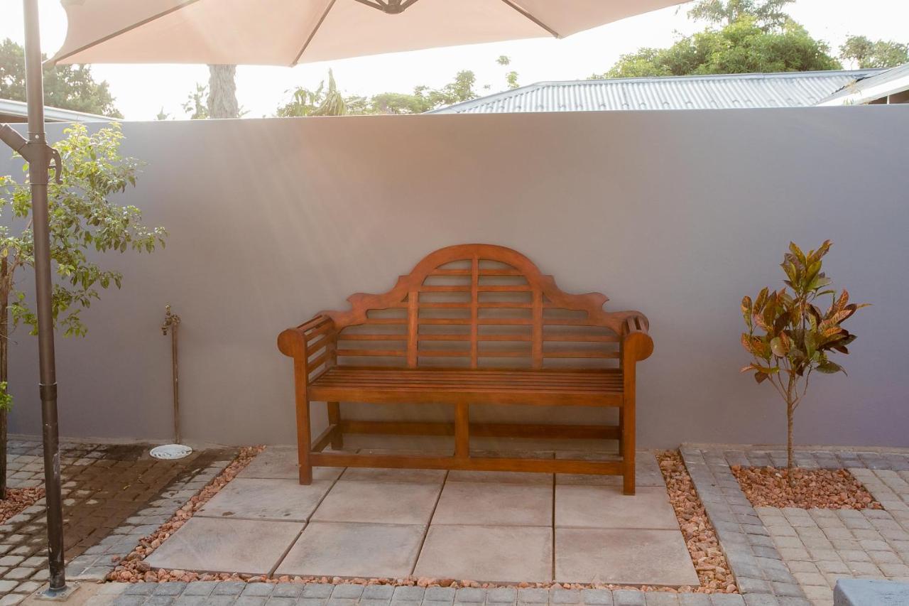 Vinique Guesthouse 넬스프리트 외부 사진