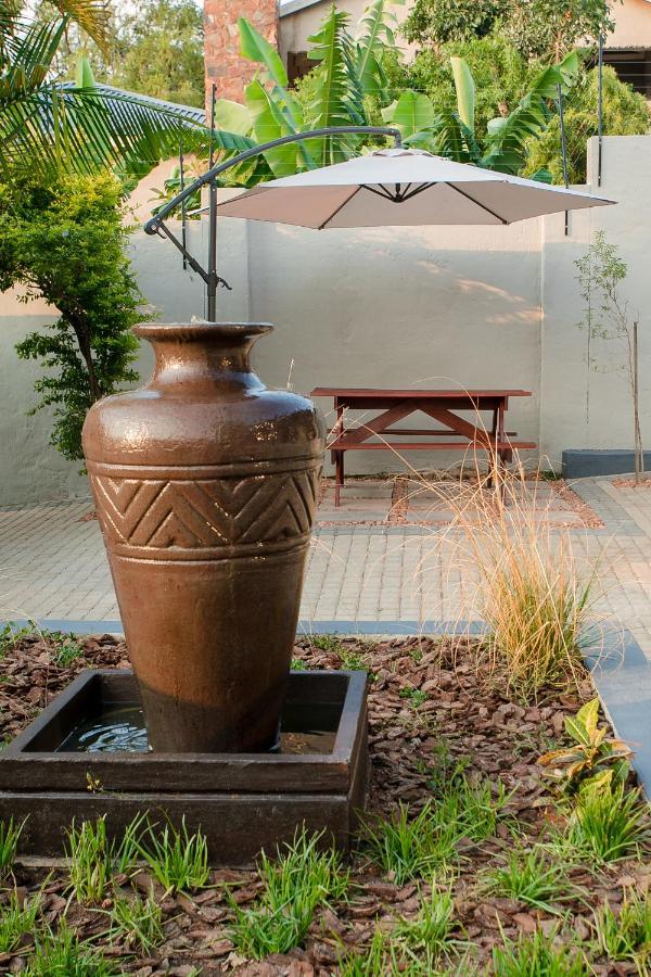 Vinique Guesthouse 넬스프리트 외부 사진